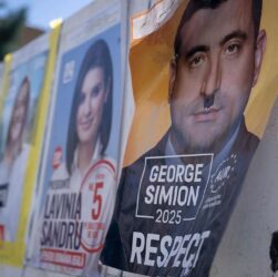 Новини світу - У Румунії почались повторні вибори президента