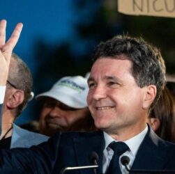 Новини світу - У Румунії президентом став проукраїнський кандидат