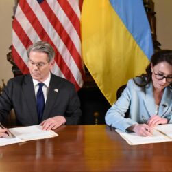 Новини України - Угода про копалини: нюанси для українців