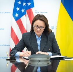 Новини України - Угода про мінерали. Підготовка до ратифікації