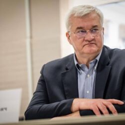 Новини України - Україна висилає двох угорських дипломатів
