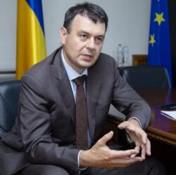 Новини України - Україна втрачає мільярди через тіньову економіку