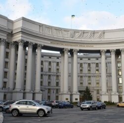 Новини світу - Україна закликала Індію та Пакистан до стриманості