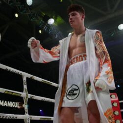 Новини спорту - Українець Чеботар проведе перший бій за чемпіонство WBC