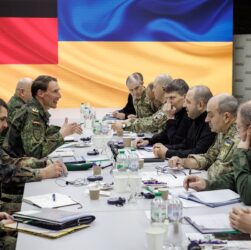 Новини України - Умєров зустрівся з делегацією Міноборони ФРН