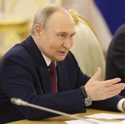 Новини світу - В Bloomberg розкрили військові плани Путіна