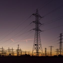 Новини світу - В Іспанії перед блекаутом сталися кілька збоїв в енергосистемі - ЗМІ