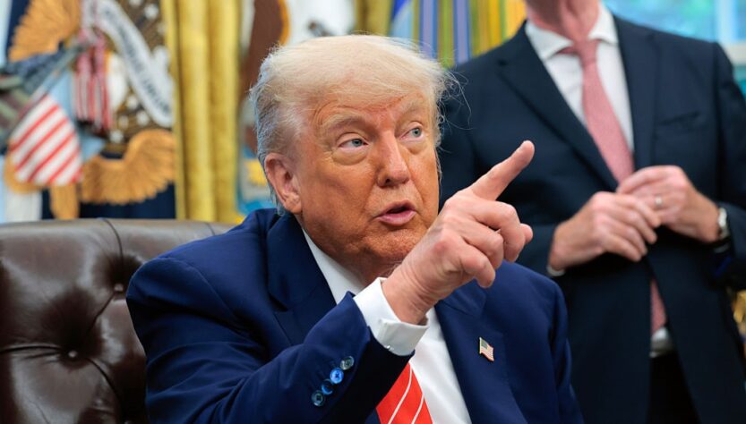 Новини світу - В Катарі уточнили новину про дарування Трампу приватного літака
