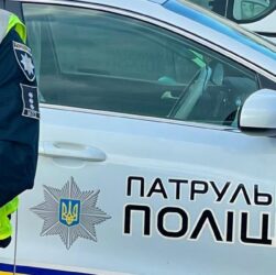 Новини Києва - В Києві зі стріляниною зупиняли машину втікача, що наїхав на патрульного