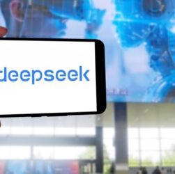 Технології - В оновленій версії ШІ DeepSeek R1 посилили цензуру
