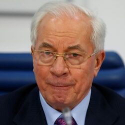 Новини світу - В Росії Азарова зробили академіком - ЗМІ