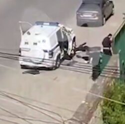 Новини світу - В російській Махачкалі напали на поліцію: є жертви