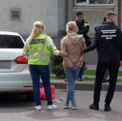 Новини України - В Сумах затримали жінку, що намагалася продати своє немовля