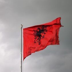 Новини України - Вибори в Албанії: перемагає правляча артія