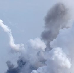 Новини України - Вночі дрони атакували Крим, є влучання - соцмережі