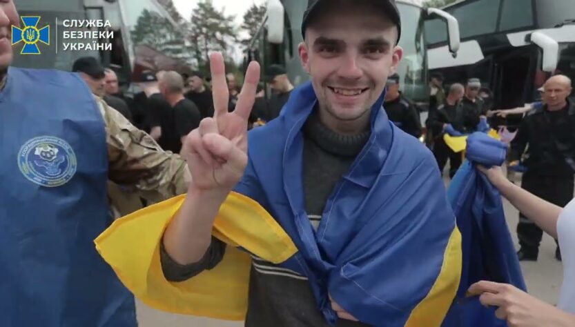 З полону звільнили ще 303 українців, – ексклюзивне відео СБУ третьої частини обміну 1000 на 1000