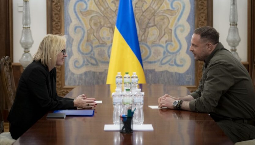 Новини України - Єрмак зустрівся з тимчасовою повіреною в справах США в Україні