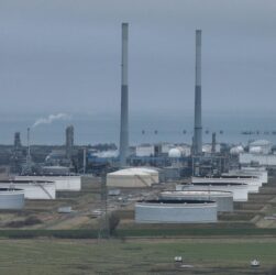 Новини світу - ЄС планує заборонити російський газ до 2027 року - ЗМІ