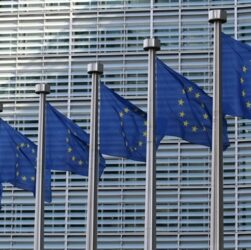 Новини світу - ЄС вимагатиме посилення санкцій проти РФ після зустрічі у Стамбулі - ЗМІ