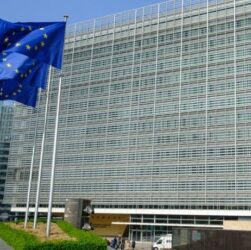 Новини України - Єврокомісія підготувала пропозицію 17-го пакета санкцій проти РФ - ЗМІ