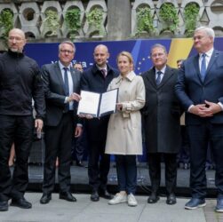 Новини України - Євросоюз надасть Україні 1,9 млрд євро на зброю