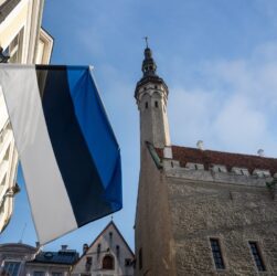 Новини світу - З Естонії депортували українця за зв’язки з ФСБ
