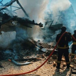Новини України - З’явилися фото наслідків обстрілів у Херсоні