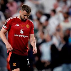 Новини спорту - Захисник Манчестер Юнайтед перепросив за поразку у фіналі Ліги Європи