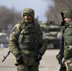 Новини України - Закопували в землю: трьох солдат РФ засудили за знущання над цивільним