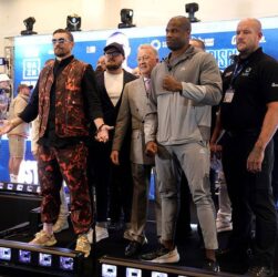 Новини спорту - Завдання буде нелегким: Дядько Ф’юрі зробив прогноз на бій Усик - Дюбуа