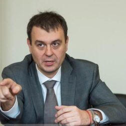 Новини України - Завершення "економічного безвізу" з ЄС: в Раді зробили прогноз для України