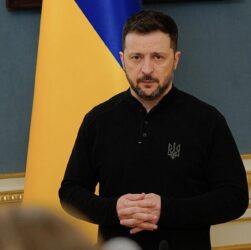 Новини України - Зеленський назвав "корисні" санкції для миру