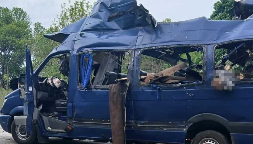 Новини України - Зеленський: В евакуаційній маршрутці вбито сім'ю