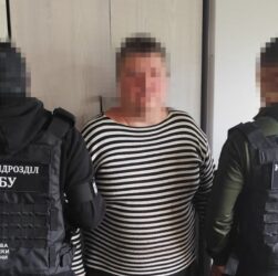 Новини України - "Зливав" дані про оборонців Миколаївщини: СБУ затримали інформатора РФ