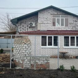 Новини України - Змушував солдатів будувати будинки: судитимуть командира частини
