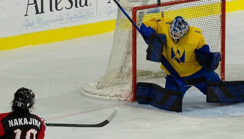 Новини спорту - 18-річний воротар збірної України з хокею запрошений для розвитку в Канакс