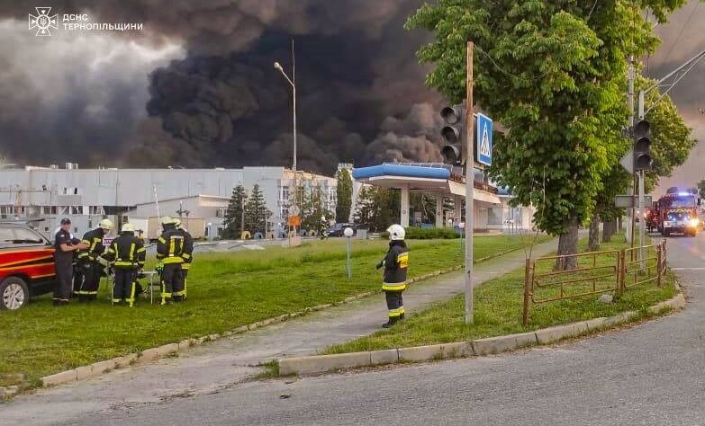 Новини України - Атака на Тернопіль: 10 постраждалих, зафіксовано забрудення повітря