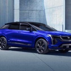 Авто новини - Cadillac представив один з найшвидших кросоверів бренду