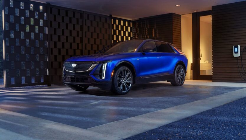 Авто новини - Cadillac відкликає електрокари Lyriq через проблему з дисплеєм
