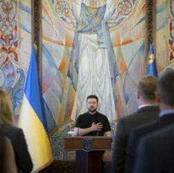 Новини України - Десять новопризначених суддів склали присягу