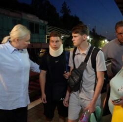 Новини України - ДТП з українцями у Франції: додому повернулася перша група підлітків
