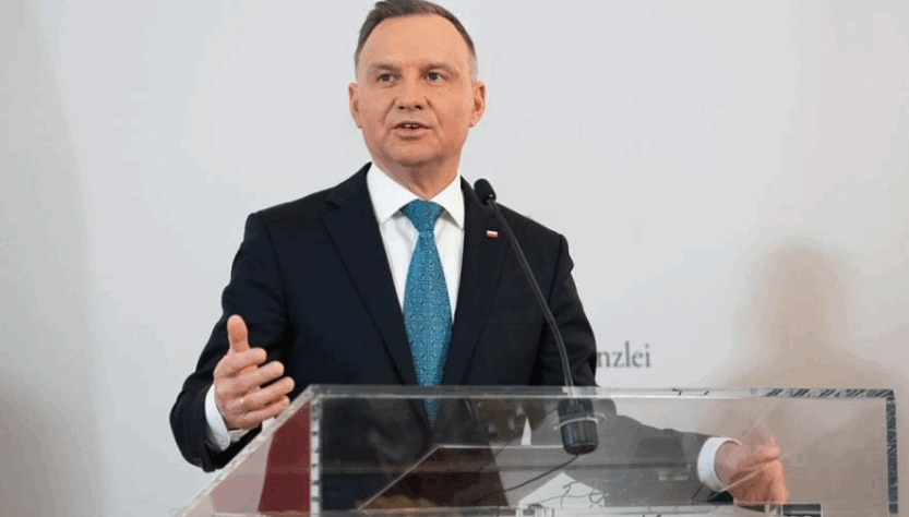 Новини світу - Дуда: Трамп рішуче налаштований завершити війну в Україні