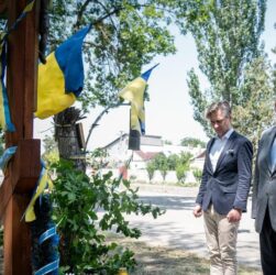 Новини України - Голова МЗС Литви першим з іноземних урядовців відвідав Херсон