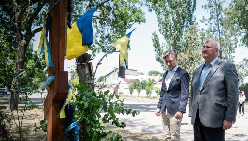 Новини України - Голова МЗС Литви першим з іноземних урядовців відвідав Херсон