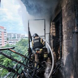 Новини України - Харків зазнав авіаудару, є загиблі
