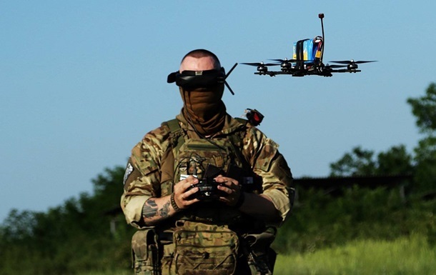 Новини України - Літає на висоті 11 км: в Україні розробили новий дрон-перехоплювач