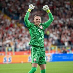 Новини спорту - Манчестер Юнайтед може замінити Онану воротарем Ніцци