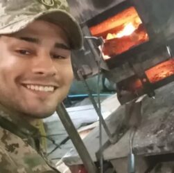 Новини культури - Микита Ломакін показався на навчаннях і розповів, як служба змінила його