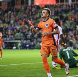 Новини спорту - Наполі близький до підписання вінгера з Нідерландів