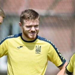 Новини спорту - Назріває конкуренція клубів АПЛ за захисника молодіжної збірної України